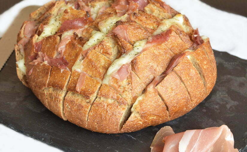 Recette du Pain à partager Biofournil, réalisé avec une Boule Rustique